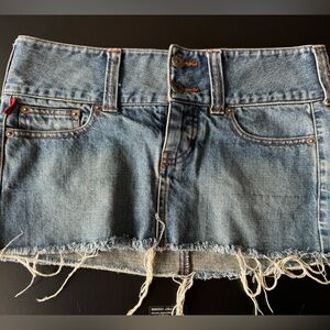 Low rise denim mini skirt